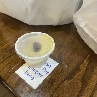 Little Greek Hummus Appetizer !! They claim it's 4 oz !!