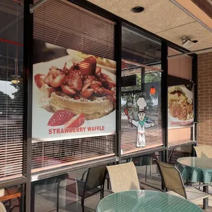 the outside of the restaurant