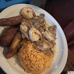 Pollo Y Camarones al Ajillo Boneless Chicken breast &amp; Jumbo Shrimp sautéed in our spicy fresh Garlic &amp; wine sauce 19.99