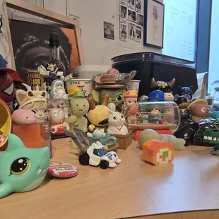 sushi and sashimi, interior