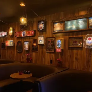 Little Hill Lounge