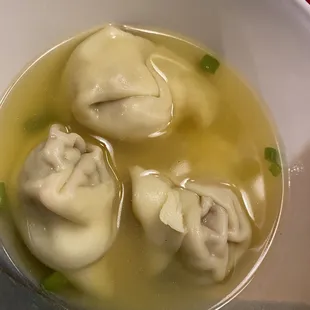 Wonton soup