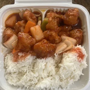 4. Sweet and Sour Chicken Lunch Special