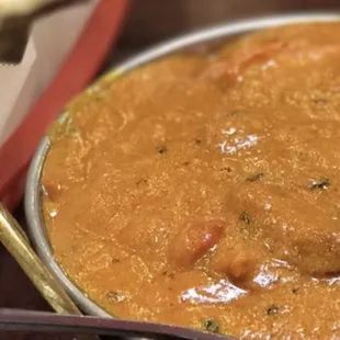 Garlic Naan, Chicken Tikka Masala, Plain Samosas, Mango Lassi