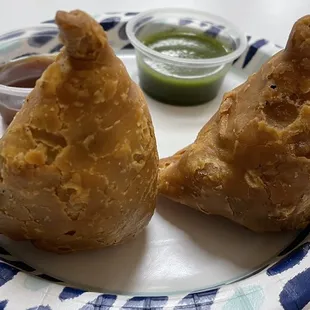 2 Samosa