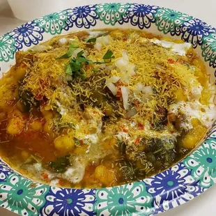 Samosa chaat