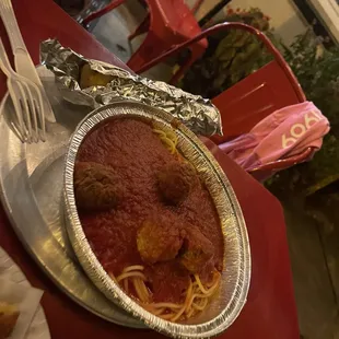 Spaghetti and meatballs