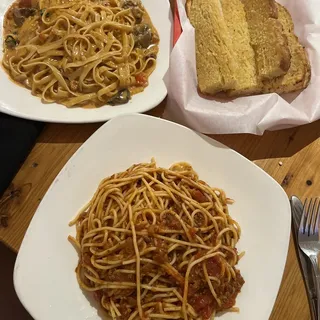 Homemade Spaghetti with Meat Sauce