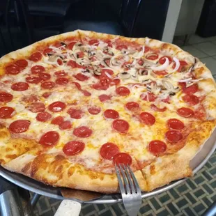 Large (gigantic) pizza