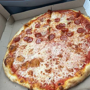 food, pizza