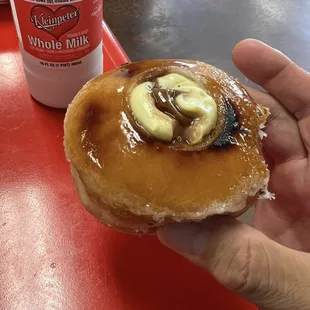 Crème brûlée donut