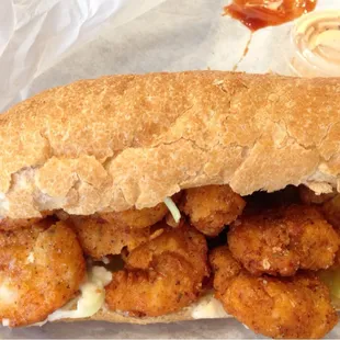 Shrimp po boy