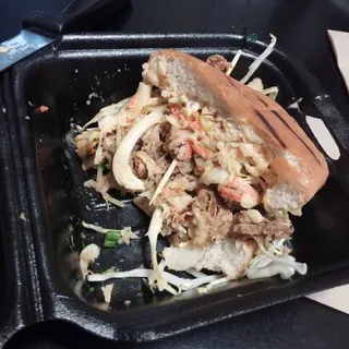 G. Cochon de Lait Sandwich