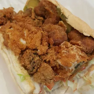 25. Seafood Lover Po'Boy
