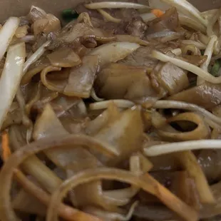 Beef chow fun