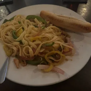 Joe Mama&apos;s Pasta