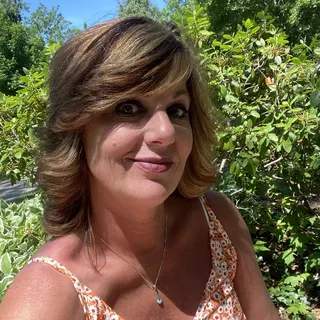 Amy G.