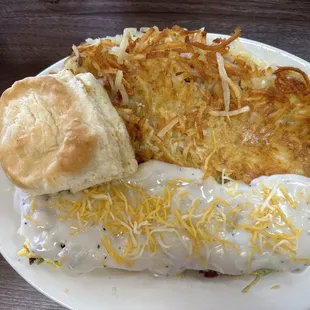 Country omelette, home fries &amp; biscuit