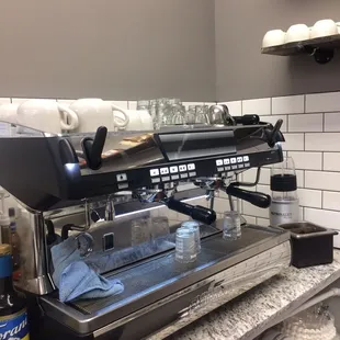 Fresh pulled shots for espresso drinks
