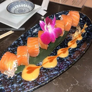 Salmon Belly Sushi