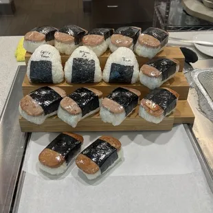 Spam musubi &amp; onigiri