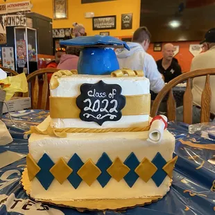 graduation cake