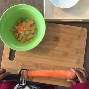 Montessori work cycle: Snack preparation