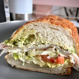Deli Regular Turkey Sandwich
