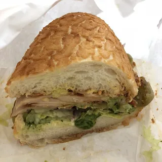 Lucca's Hot Bird Sandwich