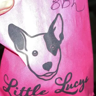 The pink bag that draws them in.