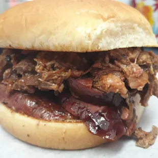 Big Neal&apos;s Sandwich