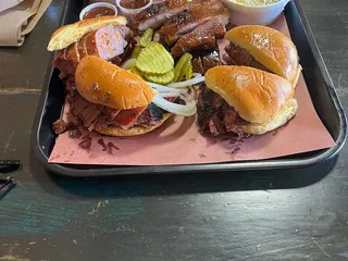 Bubby’s BBQ