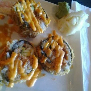 Spicy Tuna Tempura Sushi Roll