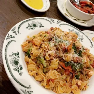 - Penne Broccoli & Chicken