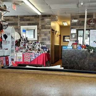 Front entrance with gift shop