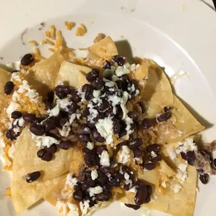 Nachos Don Juan minus meat and pico.