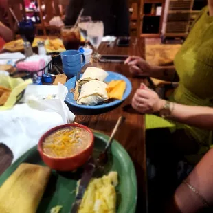 ramen and noodles, food