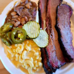 Brisket, Mac and cheese, ranch beans