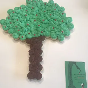 Retirement party cupcake display!