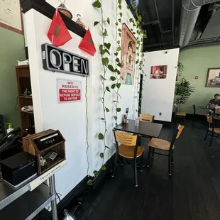 sushi and sashimi, interior