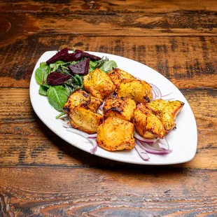 chicken wings and fried chicken, food