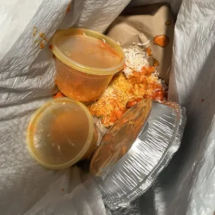  food in plastic containers