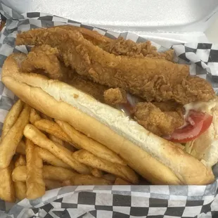 Catfish Poboy