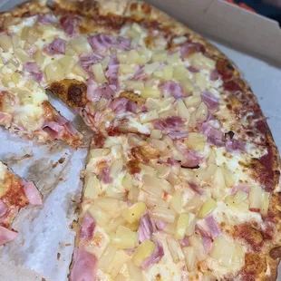 Make your own L Pie (16'') Pineapple &amp; Ham