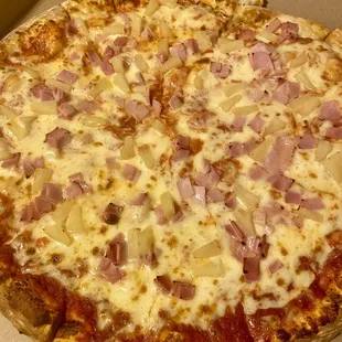 Ham and pineapple extra large cheese pizza