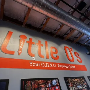 a sign for little o&apos;s