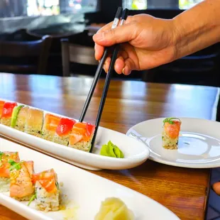 Rainbow Roll, Seared Salmon, roll