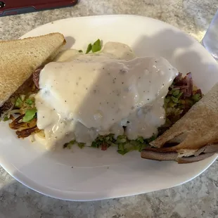 Loaded corned beef hash special.  Excellent!