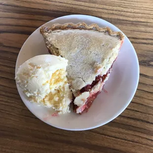 Strawberry Rhubarb Pie