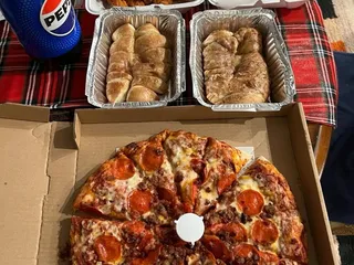 Me-n-Ed's Pizzeria